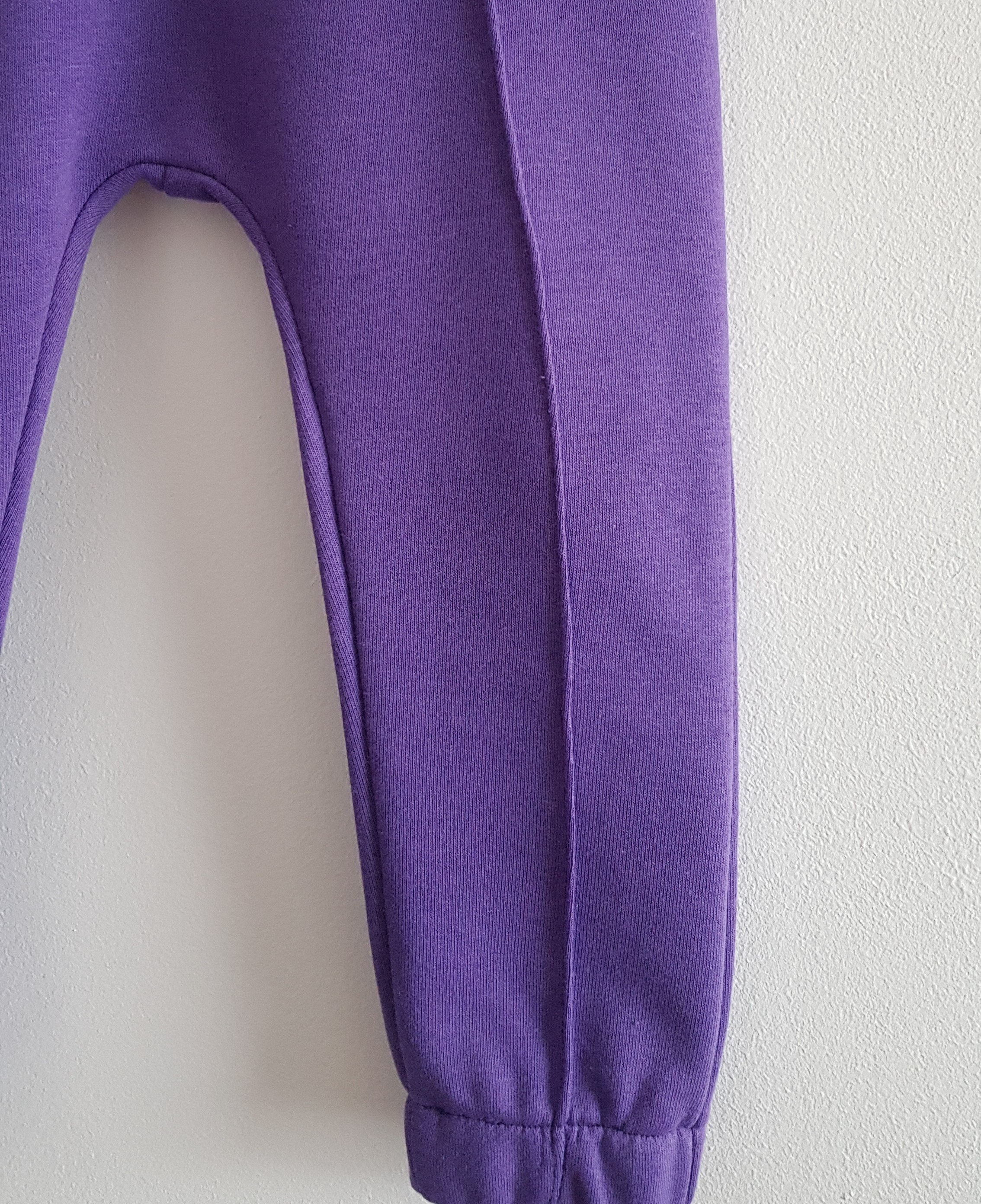 Pantaloni Purple